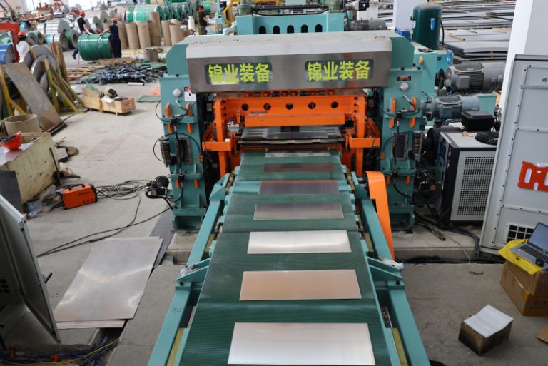 0.3-3x850-stainless-steel-flying-shear-cut-to-length-machine